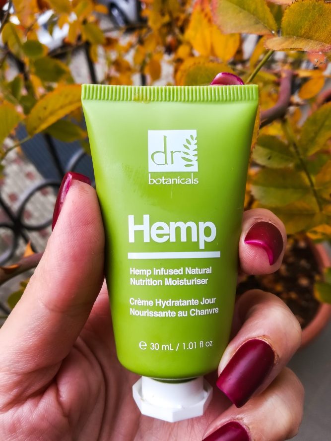 RECENSIONE BOTANICALS HEMP CREMA IDRATANTE GIORNO