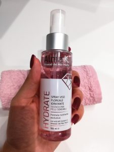 RECENSIONE SPRAY VISO FLOREALE IDRATANTE ALMA K