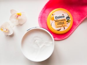 RECENSIONE CREMA CORPO IDRATANTE VANIGLIA E COCCO BALEA 