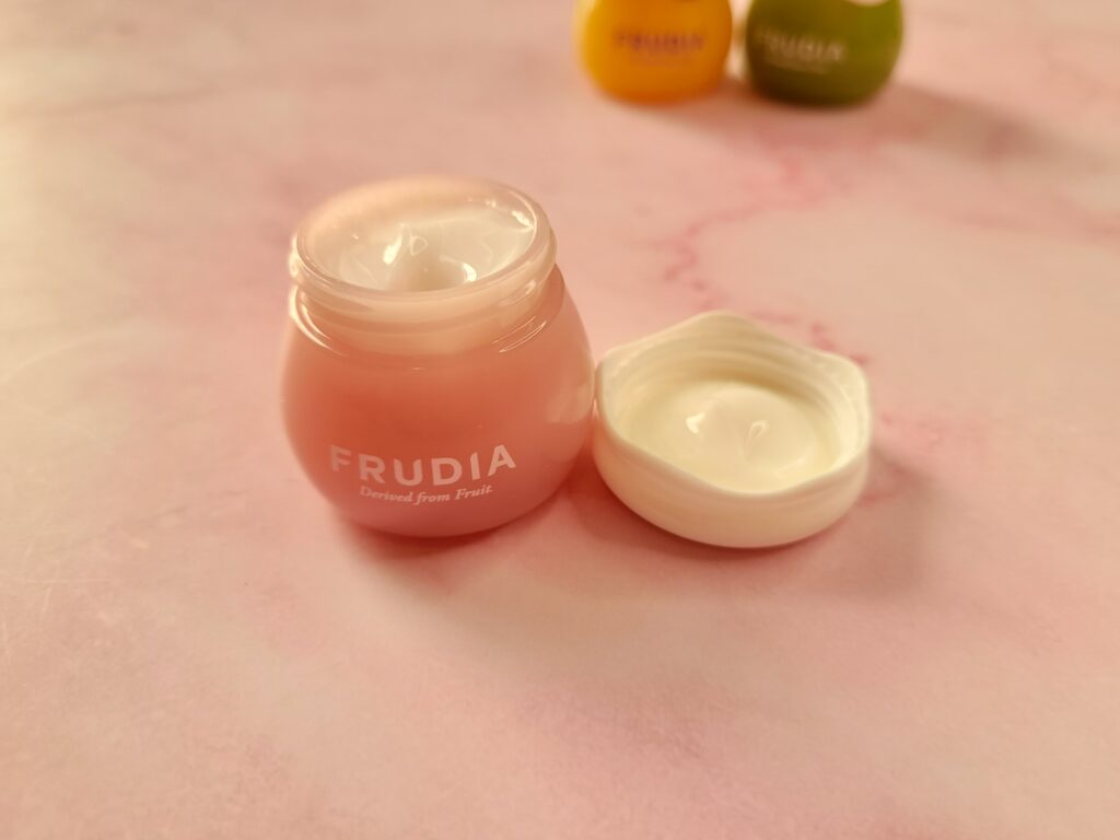 RECENSIONE CREMA VISO MULTIATTIVA FRUDIA SKINCARE