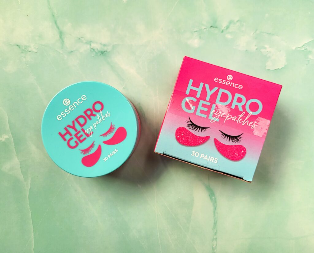 Recensione Hydro Gel Eye Patches 30 Essence cosmetics 