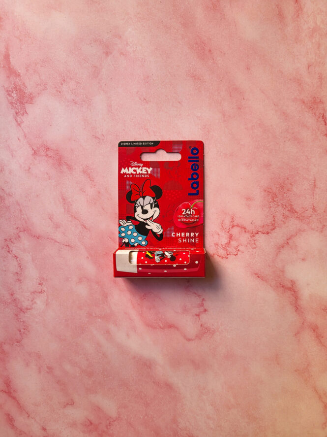 RECENSIONE DISNEY MINNIE MOUSE CHERRY SHINE LABELLO L.E.